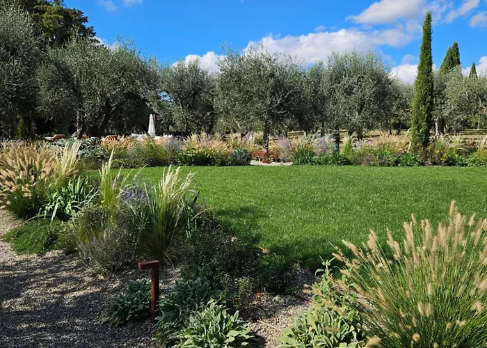 Oliveto Деревянный коттедж
